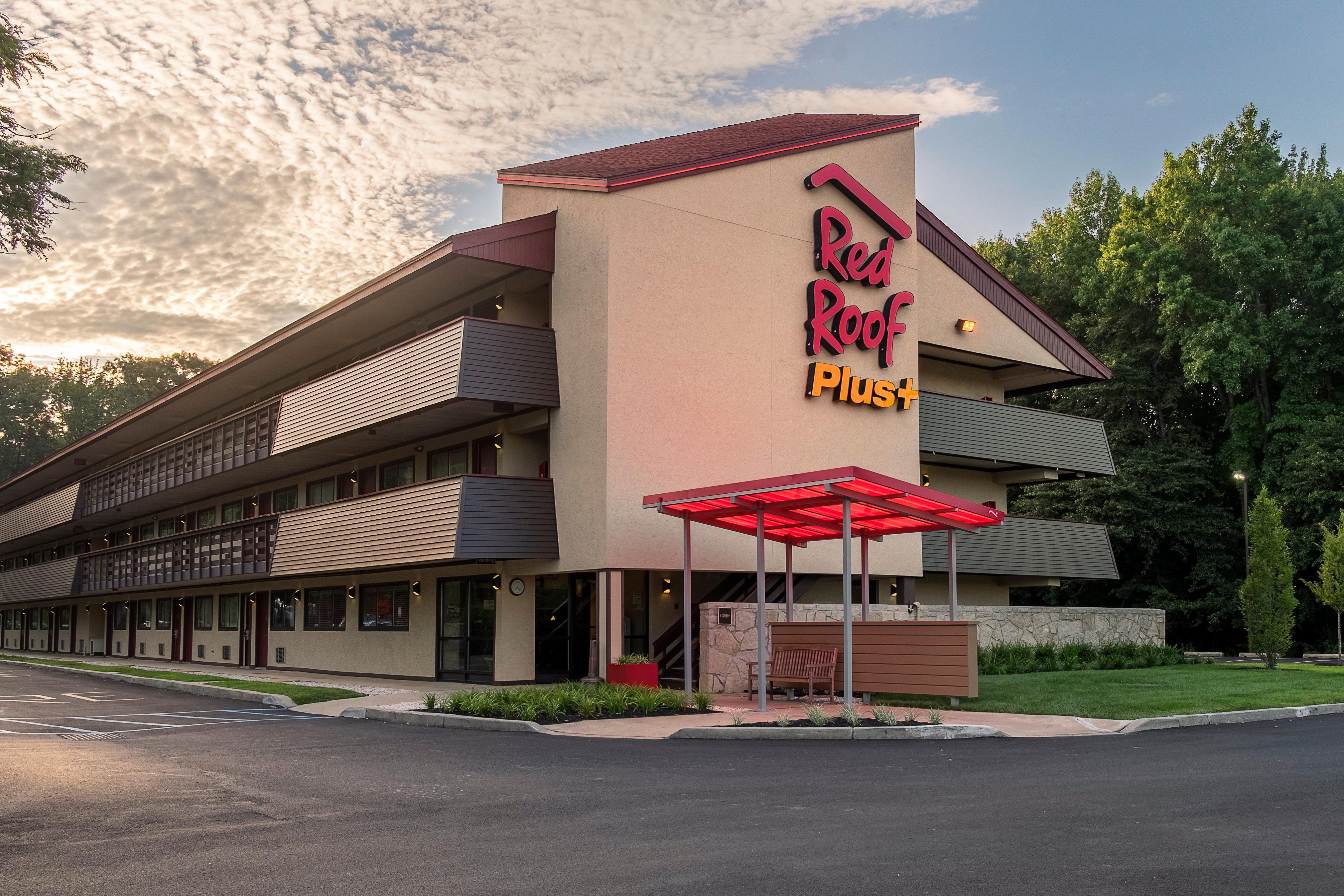 Red Roof Inn Plus+ Wilmington - Newark Кристиана Экстерьер фото