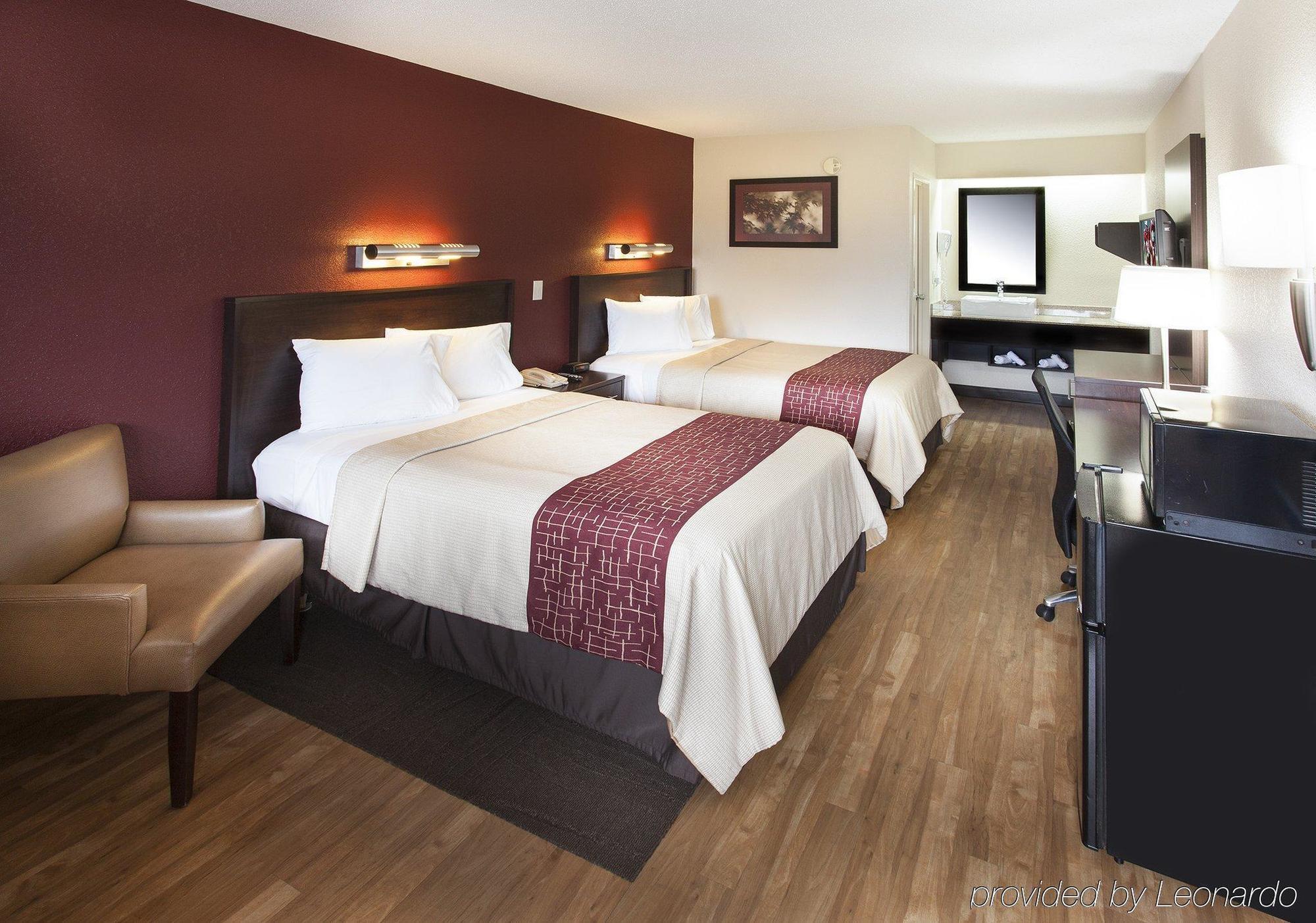 Red Roof Inn Plus+ Wilmington - Newark Кристиана Экстерьер фото